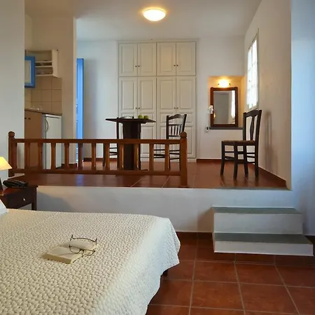 Belvedere Aparthotel 2*